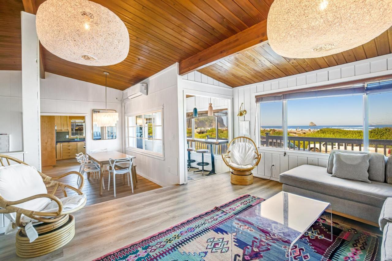 Cape Meares Beach Getaway Екстер'єр фото